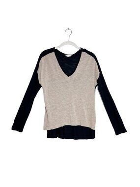 Madewell Anthem Long-Sleeve V-Neck Colorblock Tee in Taupe/Black - Sz XS
